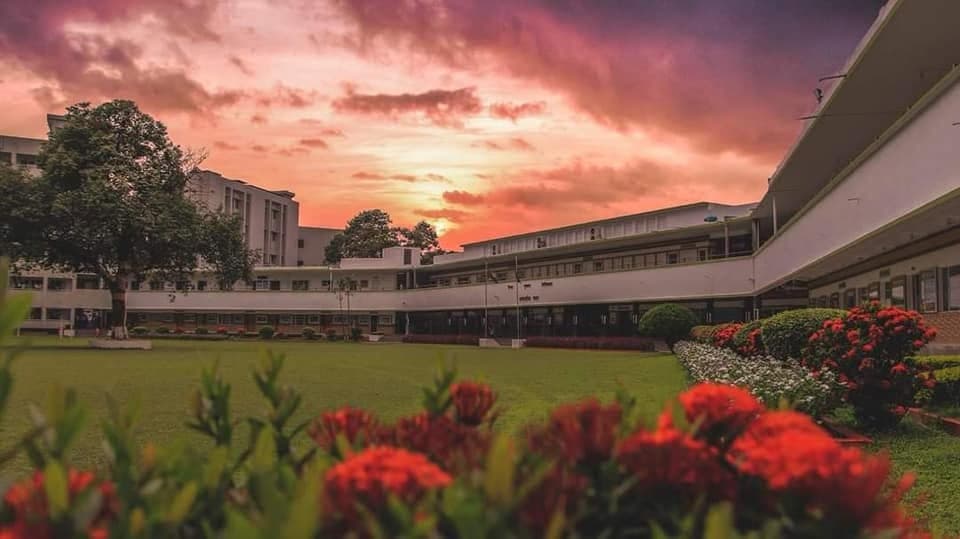Adamjee Cantonment College